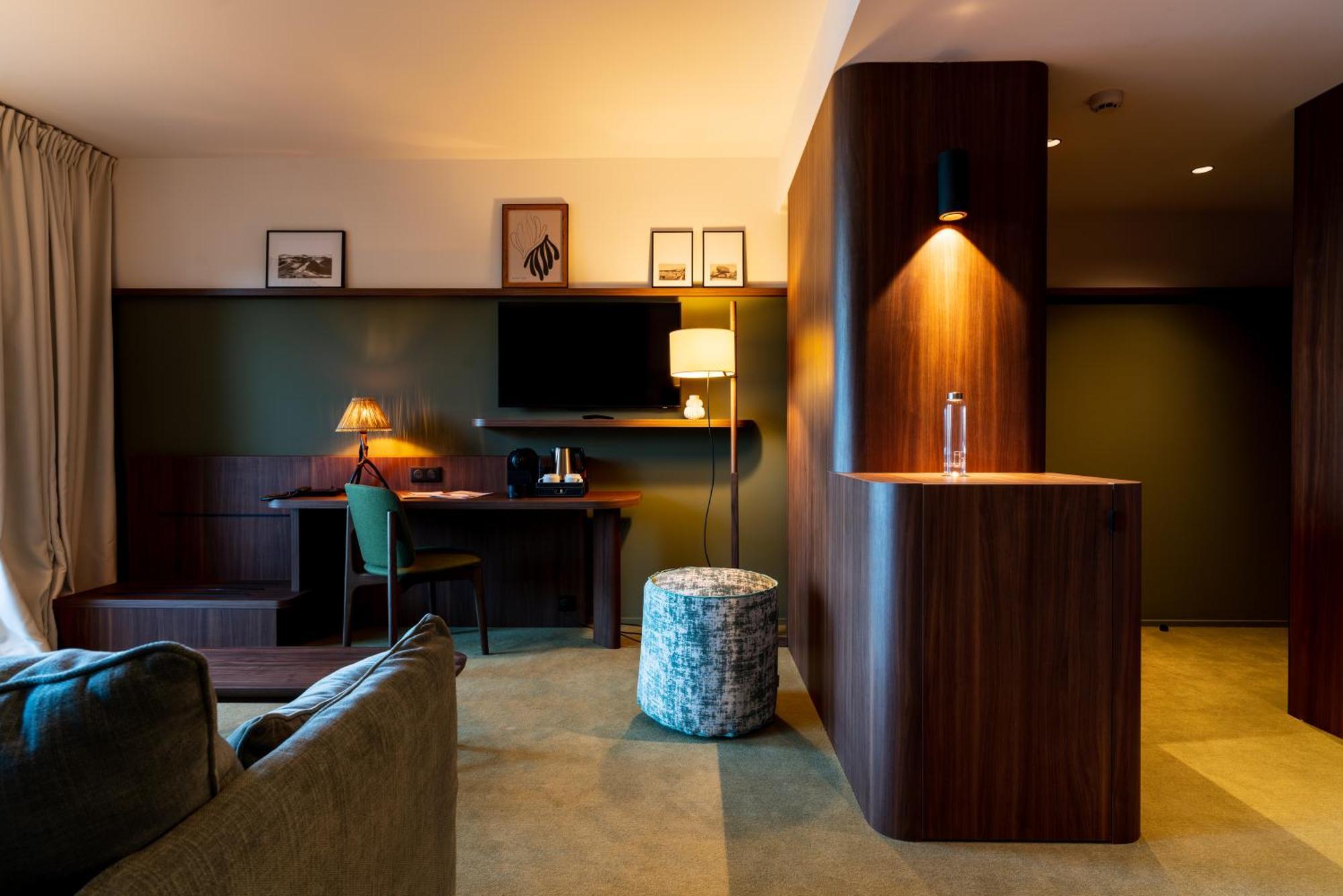 Hotel Roz Marine Thalasso Resort Perros-Guirec Exterior photo